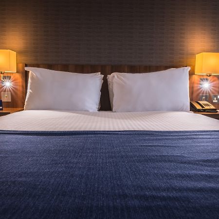 Holiday Inn Express Preston South By Ihg Екстер'єр фото