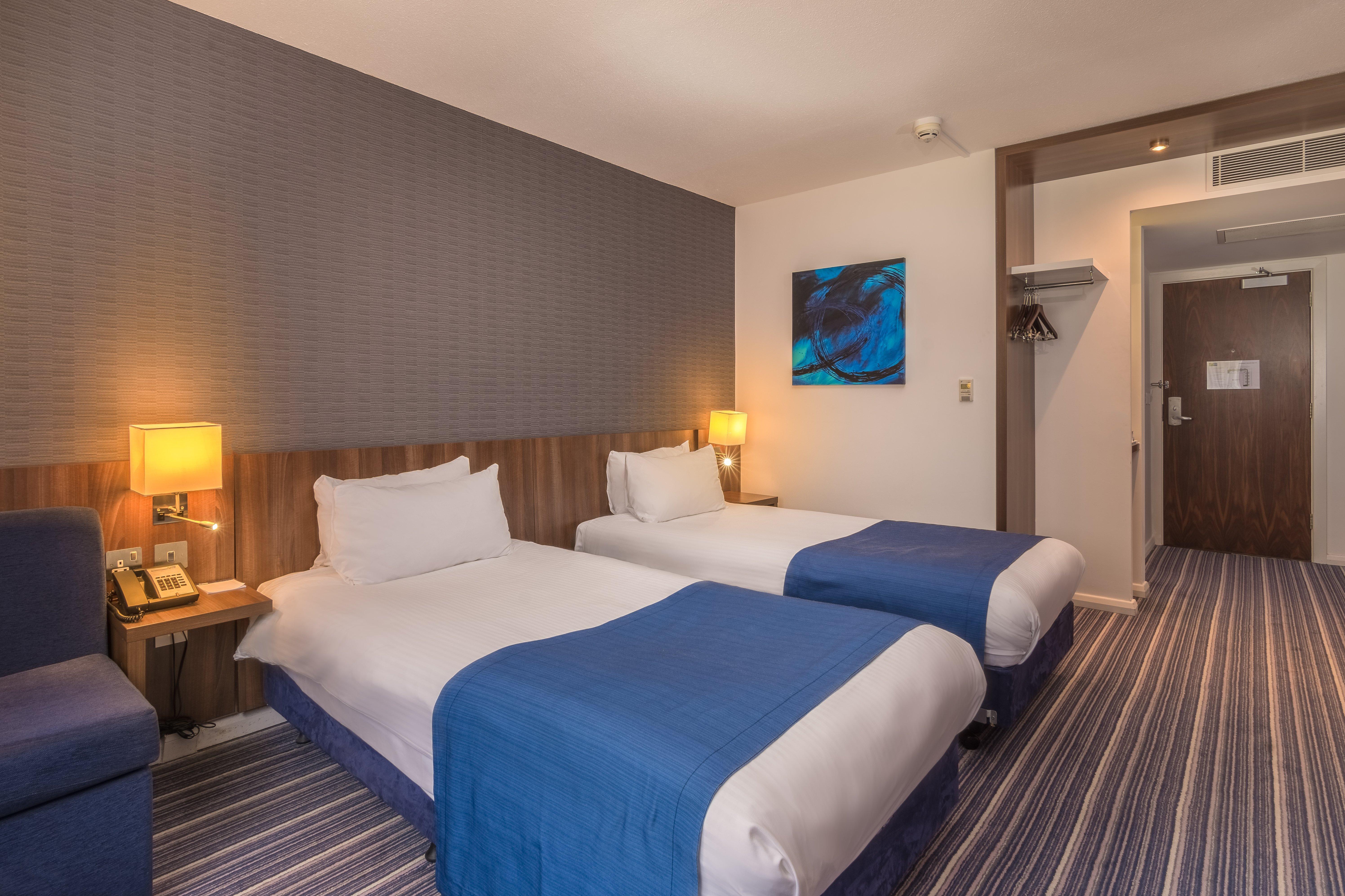 Holiday Inn Express Preston South By Ihg Екстер'єр фото