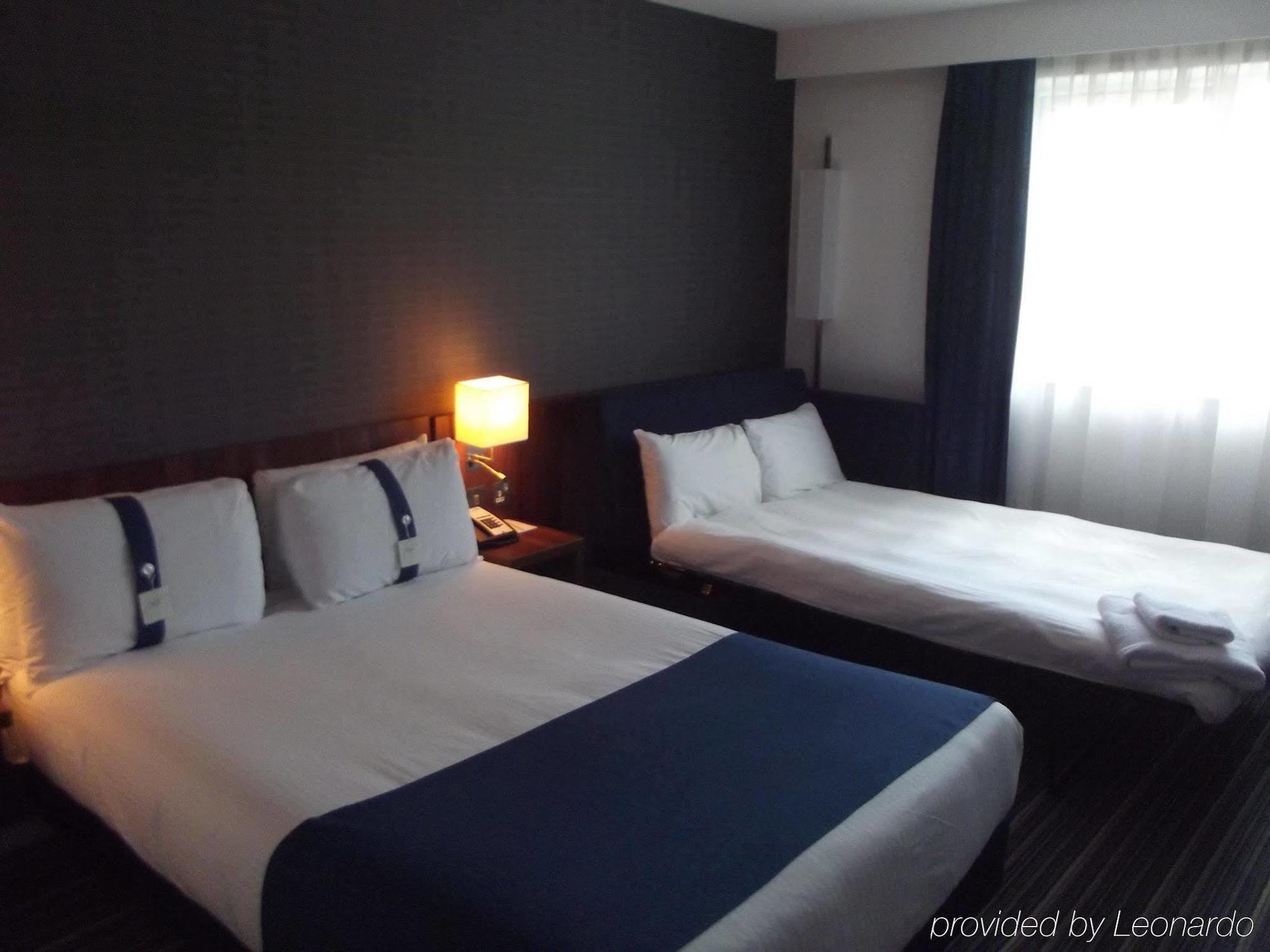 Holiday Inn Express Preston South By Ihg Екстер'єр фото